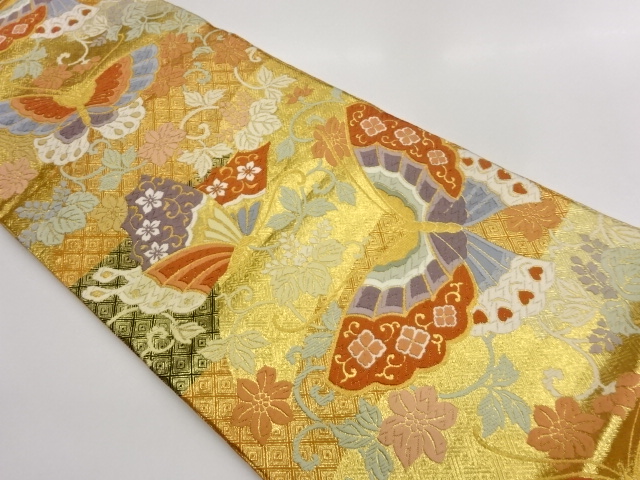 JAPANESE KIMONO / SAGA NISHIKI KARORI: BUTTERFLY / FLORAL ARABESQUE PA